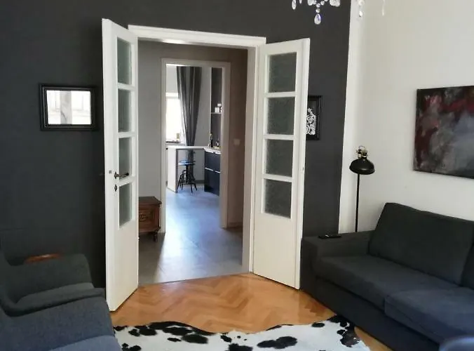 Luxury Old Town Pula